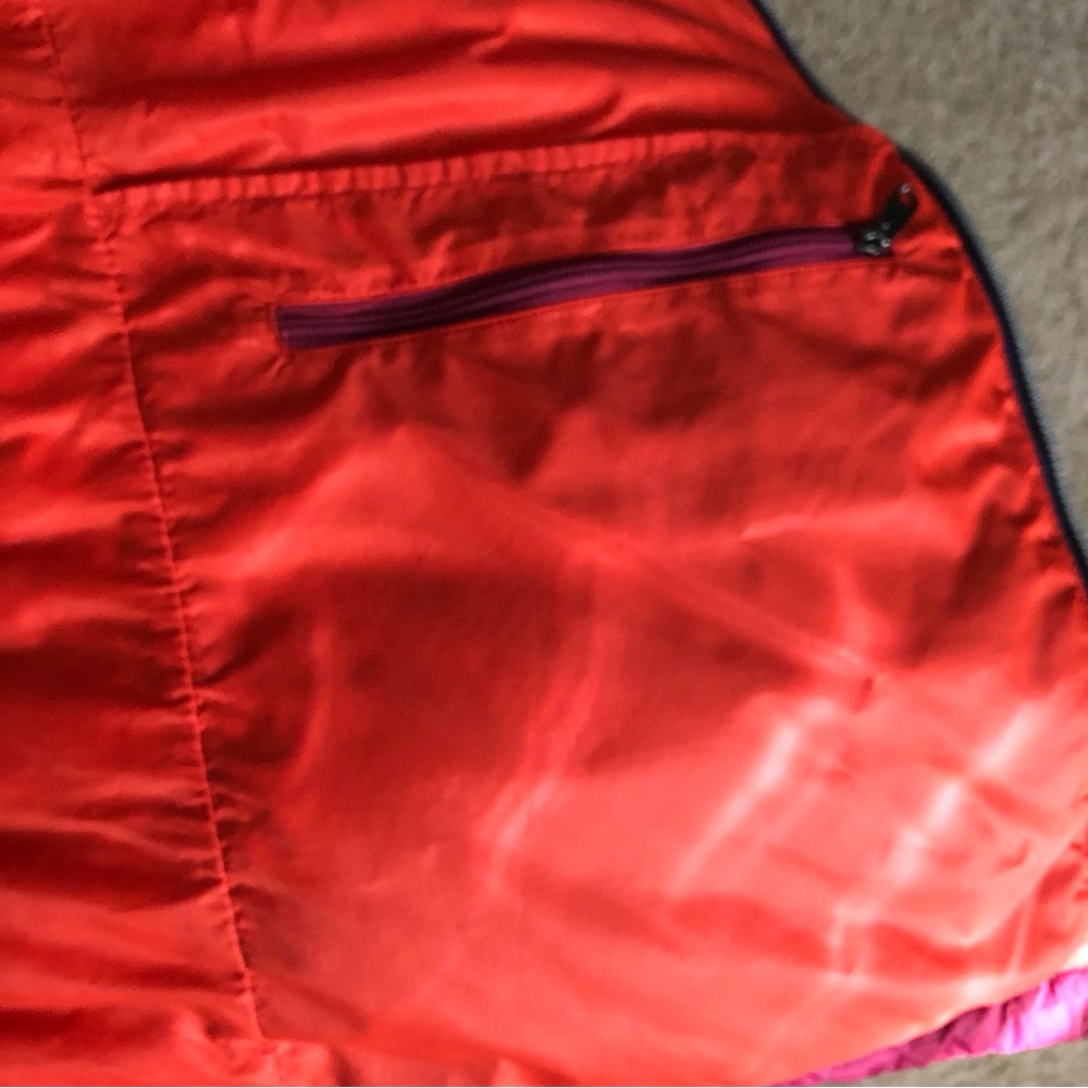 Cotopaxi Fuego Down Vest - Raspberry Medium women’s - Picture 10 of 13